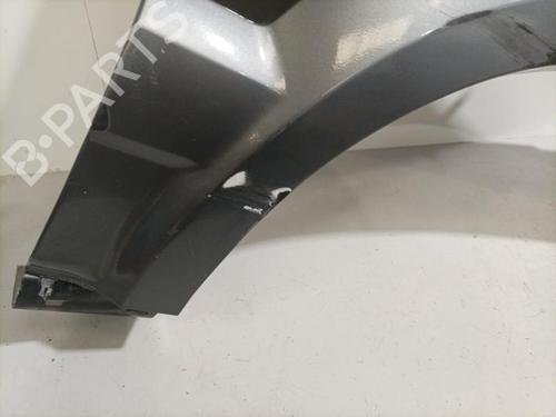Used Right front fenders KIA SORENTO I (JC) 2.5 CRDi 4WD (140 hp) 22579417