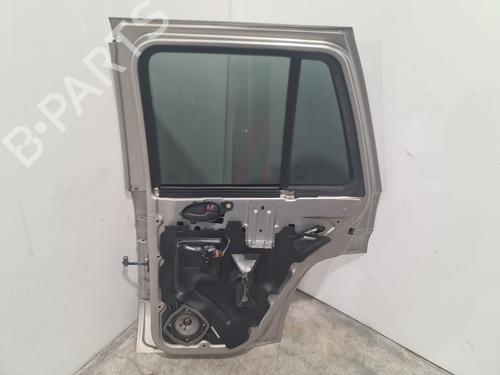 Used Right rear door Right rear door CHEVROLET TRAILBLAZER (KC_) 4.2 AWD (273 hp) 33218778 33218778