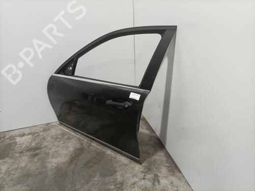 Used Left front door Left front door MERCEDES-BENZ C-CLASS (W204) C 220 CDI (204.002) (170 hp) 22577282 22577282