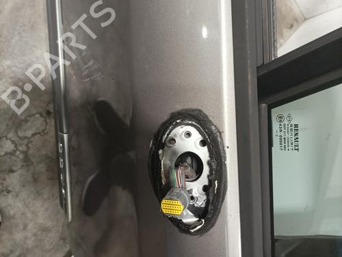 Right front door RENAULT VEL SATIS (BJ0_) 2.2 dCi (BJ0E, BJ0F) | BP28385962C3