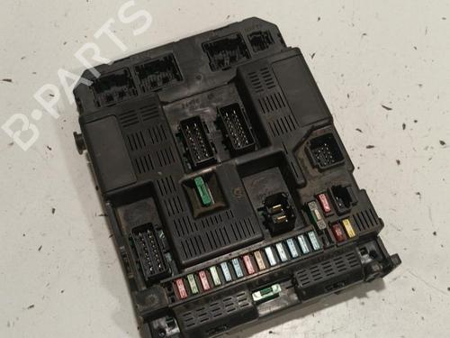 Used Fuse box Fuse box PEUGEOT 307 (3A/C) 1.6 16V (109 hp) 26297122 26297122