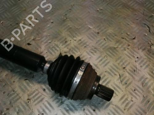 Right front driveshaft VW TOURAN (1T1, 1T2) 1.9 TDI | BP22573717M39 