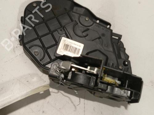 Rear left lock LAND ROVER RANGE ROVER SPORT I (L320) 2.7 D 4x4 | BP22586017C100 