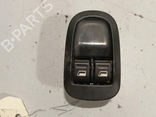 Used Switch PEUGEOT 206 Hatchback (2A/C) 1.4 i (75 hp) 22580477