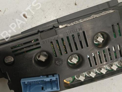 Used Instrument cluster Instrument cluster 22571811 22571811
