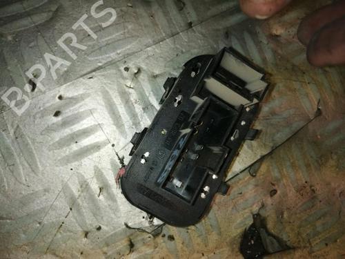 Left front window switch FORD FOCUS I (DAW, DBW) 1.6 16V | BP22573863I27 