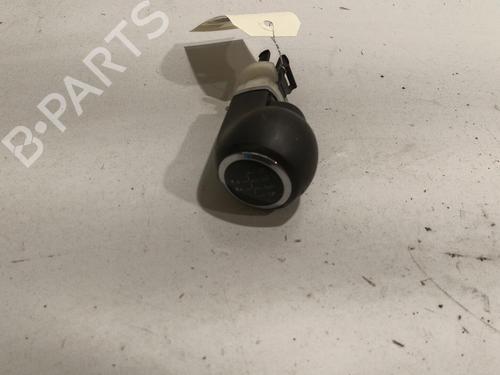 Used Shift knob Shift knob OPEL CORSA D (S07) 1.3 CDTI (L08, L68) (75 hp) 22580560 22580560