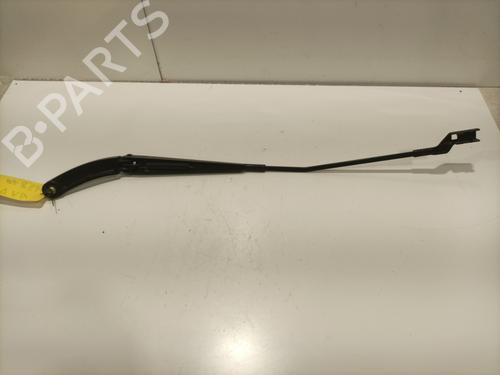Used Front windshield wiper arm VW TAIGO (CS1) 1.5 TSI (150 hp) 25482864