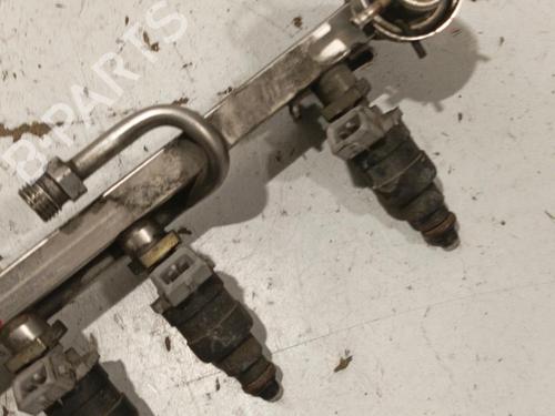 Used Injection rail AUDI A4 B5 (8D2) 1.6 (100 hp) 22581764