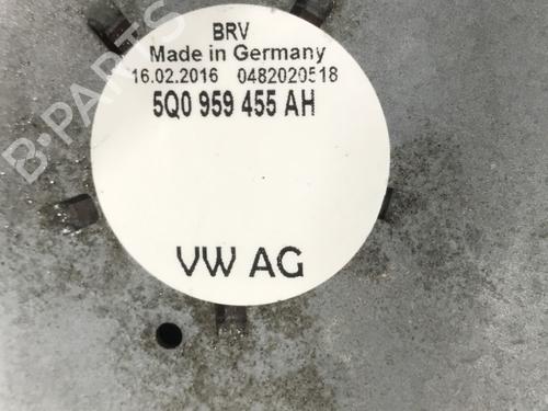 Used Radiator fan Radiator fan AUDI A3 Sportback (8VA, 8VF) S3 quattro (300 hp) 27883865 27883865