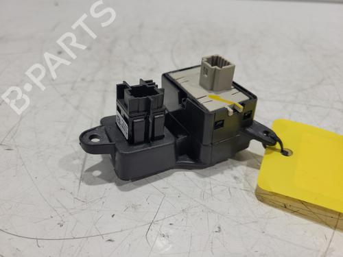 switch-renault-clio-iv-bh_-2012-2013-2014-2015-2016-2017-2018-2019-2020-2021-30708181 main image