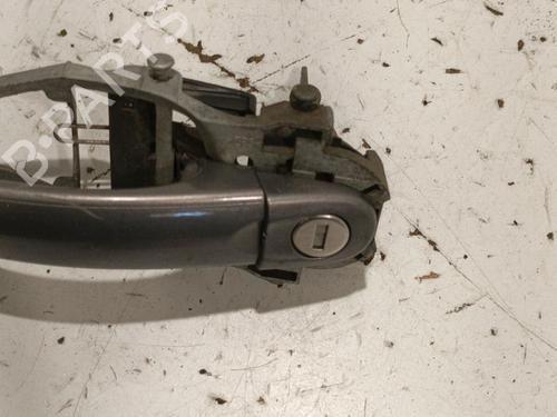 Front left exterior door handle VW GOLF PLUS V (5M1, 521) 2.0 TDI | BP22588198C128 