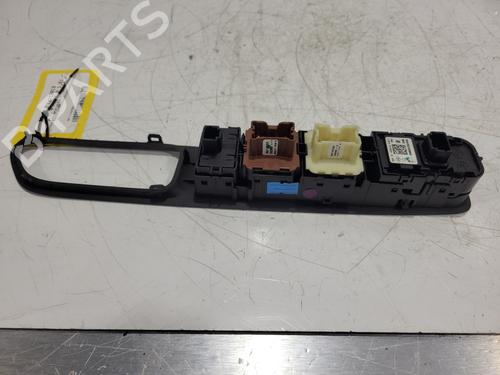 Interrupteur de vitre avant gauche RENAULT CLIO IV (BH_) 1.6 RS (BHJ4, BHJ6, BHMM) | BP30708141I27