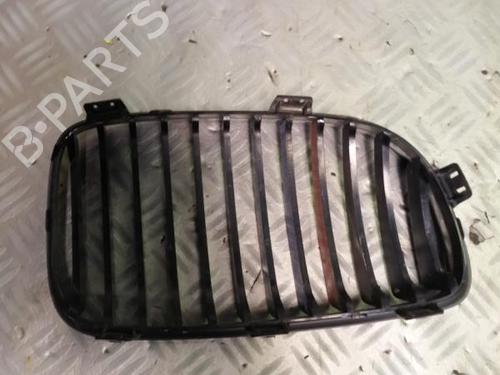 Used Grille BMW 1 Coupe (E82) 120 d (177 hp) 22575695