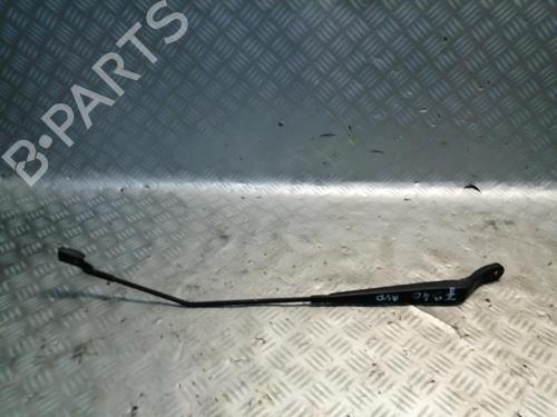 Used Front windshield wiper arm PEUGEOT 2008 I (CU_) 1.6 HDi (92 hp) 22589831