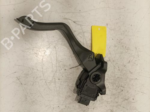 Used Pedal Pedal IVECO DAILY IV Van 35C12 V, 35C12 V/P, 35S12 V, 35S12 V/P (116 hp) 33950872 33950872