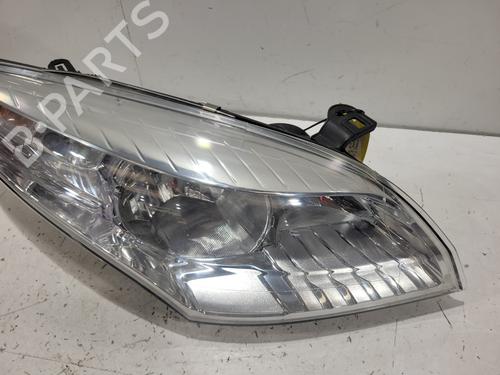 Used Right headlight Right headlight RENAULT MEGANE III Hatchback (BZ0/1_, B3_) 1.5 dCi (BZ09, BZ0D, BZ1W, BZ29, BZ14) (110 hp) 36763076 36763076