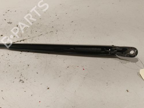 Brazo limpia delantero Brazo limpia delantero RENAULT CLIO III (BR0/1, CR0/1) 1.5 dCi (75 hp) 22587941 22587941