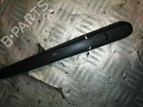 Brazo limpia trasero BMW i3 (I01) Electric (170 hp) 22583649