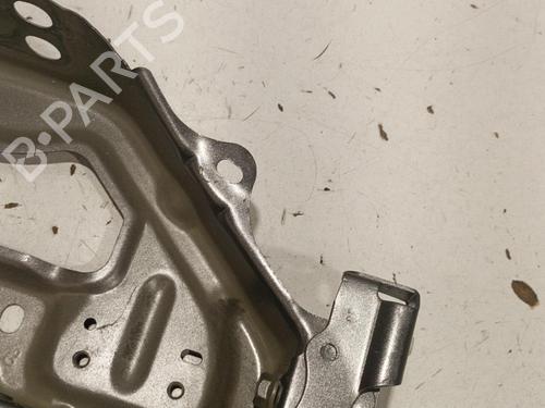 Used Support Support TOYOTA YARIS (_P13_) 1.3 (NSP130_, NSP130) (99 hp) 22582236 22582236