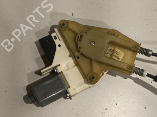 Rudehejsemekanisme Højre bagtil Rudehejsemekanisme Højre bagtil RENAULT LAGUNA III (BT0/1) 2.0 dCi (BT01, BT08, BT09, BT0E, BT0K, BT12, BT1C, BT1D,... (150 hp) 22586494 22586494