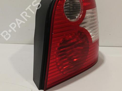 Used Right taillight Right taillight 22580008 22580008