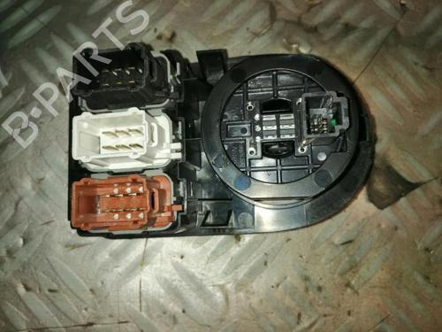 Switch NISSAN QASHQAI I (J10, NJ10) 2.0 dCi All-wheel Drive | BP22584063I30
