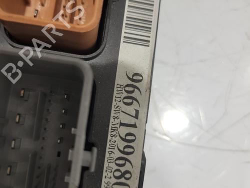 Fuse box CITROËN C3 II (SC_) 1.6 BlueHDi 100 | BP30439207E1 - Image 3