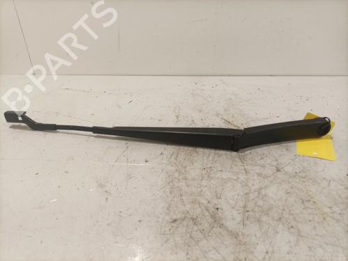 Used Front windshield wiper arm SEAT IBIZA V (KJ1, KJG) 1.0 TSI (110 hp) 22569484