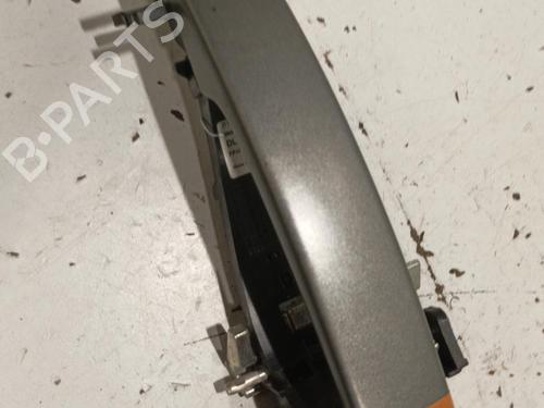 Used Front left exterior door handle LAND ROVER RANGE ROVER SPORT I (L320) 3.6 D 4x4 (272 hp) 22576641
