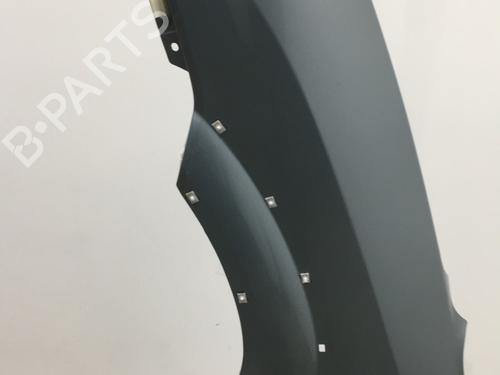 Used Left front fenders HYUNDAI TUCSON (JM) 2.0 CRDi All-wheel Drive (136 hp) 22573105