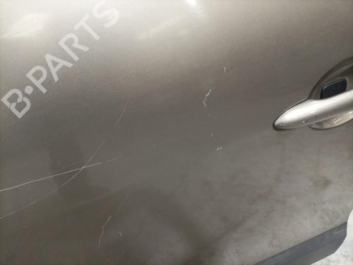 Used Left front door Left front door 22569669 22569669