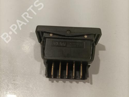 Used Right front window switch Right front window switch PEUGEOT 205 II (20A/C) 1.7 Diesel (60 hp) 22569343 22569343