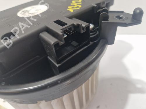 Heater blower motor TOYOTA YARIS (_P21_, _PA1_, _PH1_) 1.5 Hybrid (MXPH10, MXPH11) | BP22577705M62 