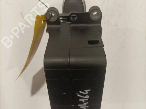 Gear lever PEUGEOT 2008 II (UD_, US_, UY_, UJ_, UR_, UC_) 1.5 BlueHDI 130 | BP27327598M90 
