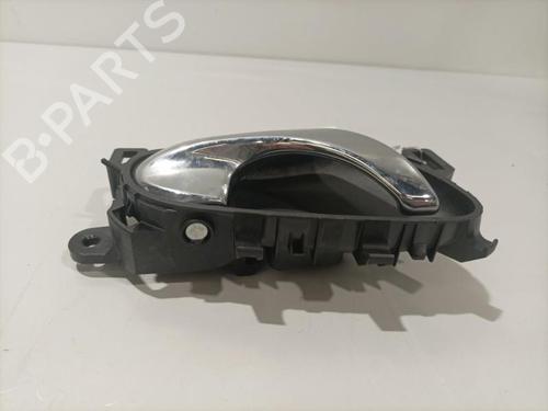 Used Rear right interior door handle Rear right interior door handle RENAULT KADJAR (HA_, HL_) 1.6 dCi 130 (HLA4) (130 hp) 22585640 22585640