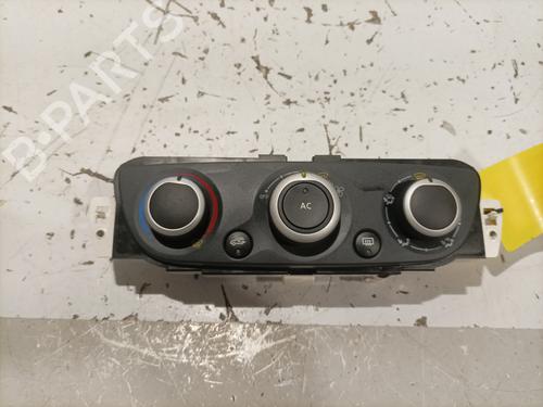 Used Climate control Climate control RENAULT MEGANE III Hatchback (BZ0/1_, B3_) 1.5 dCi (BZ0C) (90 hp) 22573230 22573230