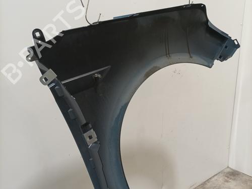 Used Left front fenders Left front fenders 38424201 38424201