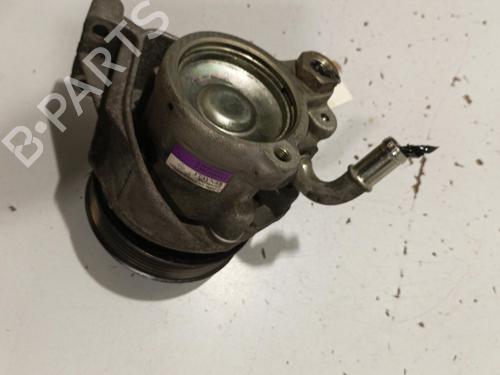 Used Steering pump Steering pump RENAULT SAFRANE II (B54_) 2.2 dT (B54G) (113 hp) 22581823 22581823