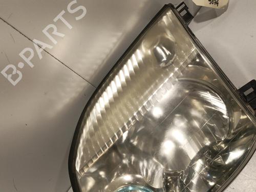 Used Left headlight NISSAN X-TRAIL I (T30) 2.2 Di 4x4 (114 hp) 22586702