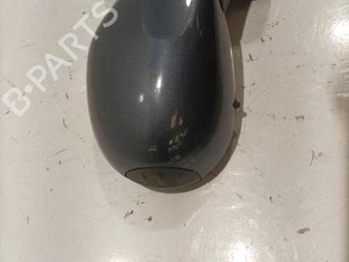 Used Right mirror Right mirror 22569230 22569230