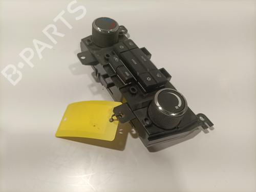 Used Climate control Climate control CHEVROLET ORLANDO (J309) 2.0 D (163 hp) 22577364 22577364