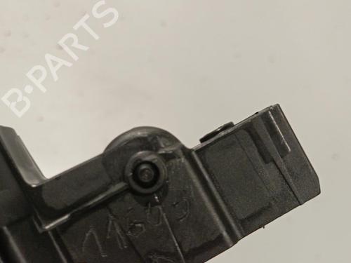 Used Front right interior door handle Front right interior door handle MINI MINI (R56) Cooper (120 hp) 22570395 22570395