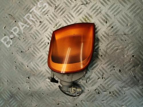 Used Right front indicator VW POLO III (6N1) 60 1.4 (60 hp) 22590055