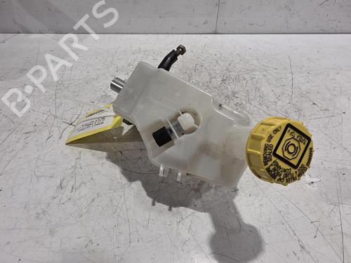 Used Brake master cylinder Brake master cylinder RENAULT CLIO V (B7_) 1.5 Blue dCi 115 (B7AD) (116 hp) 40122577 40122577