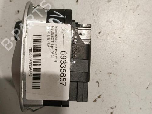 Used Switch Switch PEUGEOT 206+ (2L_, 2M_) 1.1 (60 hp) 22576839 22576839