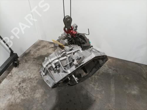 Used Gearbox Gearbox RENAULT MEGANE III Grandtour (KZ0/1) 1.5 dCi (KZ1G, KZ1W, KZ0R) (95 hp) 22573491 22573491