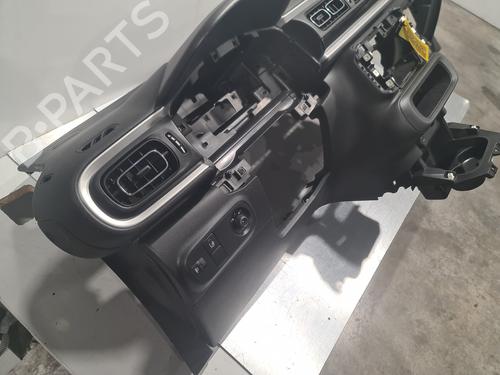 Used Dashboard Dashboard CITROËN C3 III (SX) 1.2 PureTech 82 (83 hp) 33299471 33299471