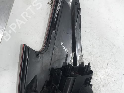 right-taillight-citroen-c5-iii-break-rw_-2008-2009-2010-2011-2012-2013-2014-2015-2016-2017-27723179 main image