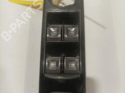Used Left front window switch RENAULT CLIO IV (BH_) 1.5 dCi 75 (75 hp) 25487790